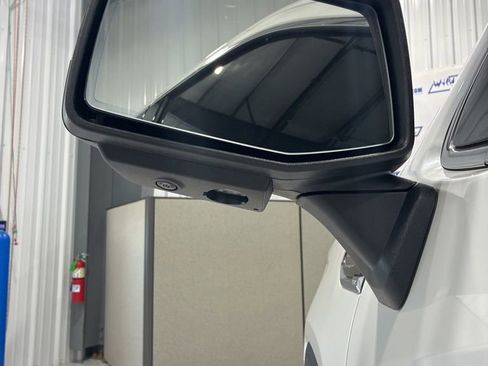 Used 2025 GMC Sierra 1500 Denali image 15