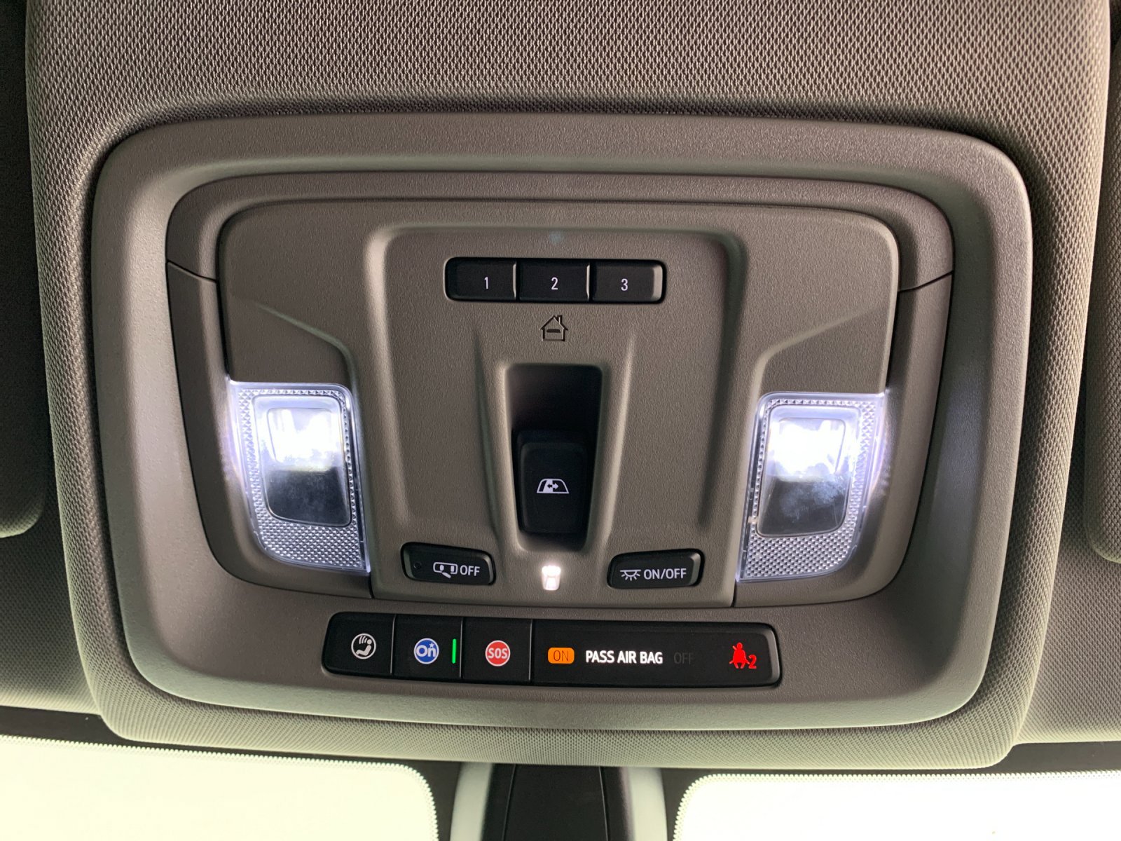 Used 2019 Chevrolet Silverado 1500 RST AWD/4WD image 27
