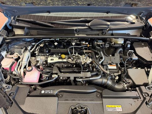 Used 2024 Toyota Prius Prime SE image 39