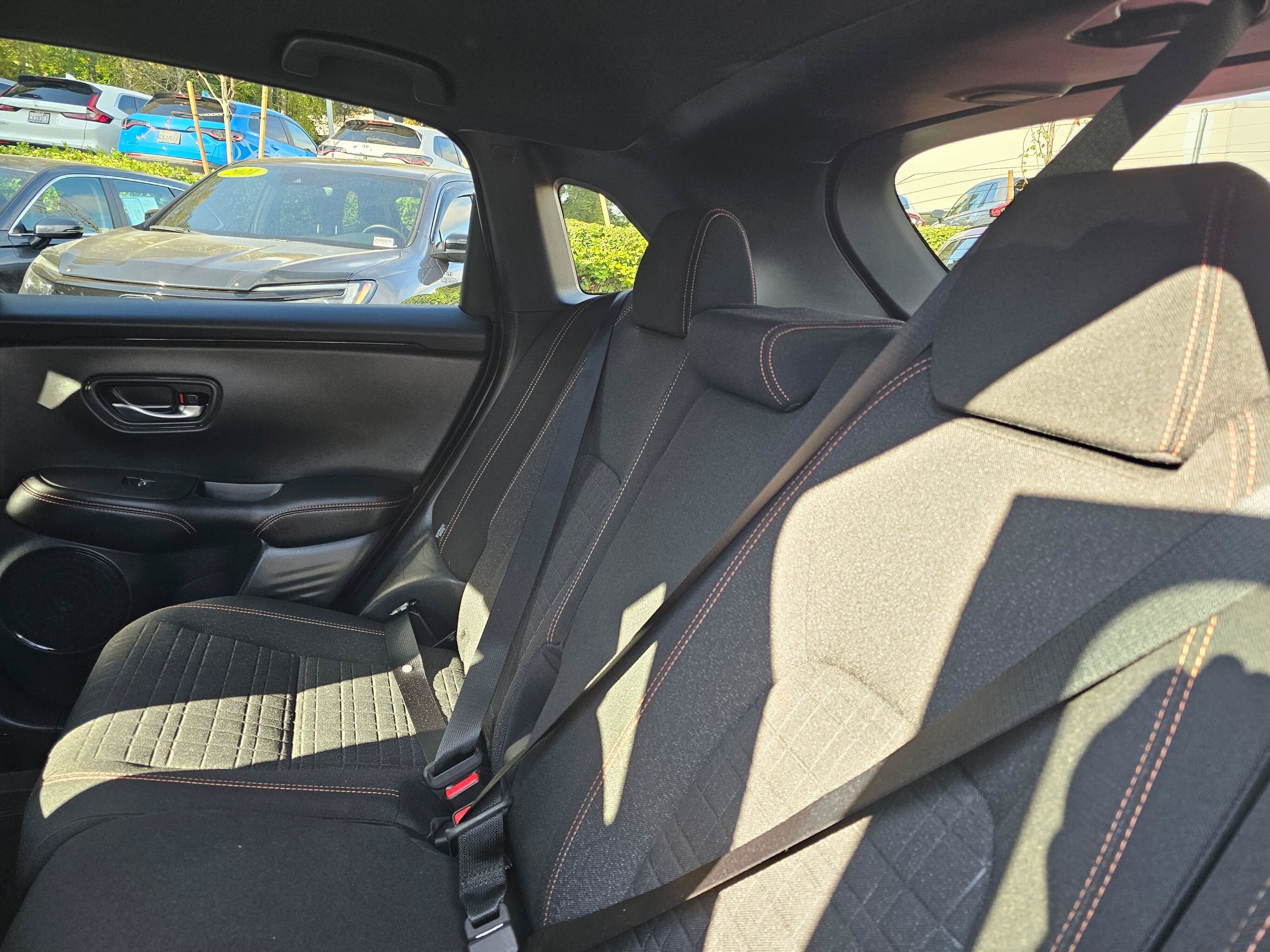Used 2025 Honda HR-V Sport image 22