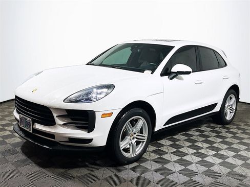 Used 2020 Porsche Macan S image 4