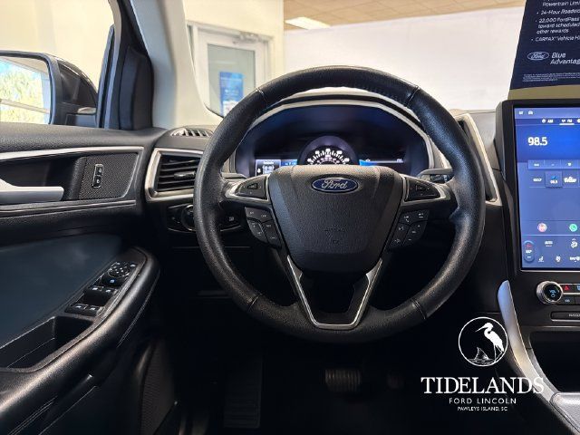 Used 2023 Ford Edge SEL w/ Sport Appearance Package AWD/4WD image 18