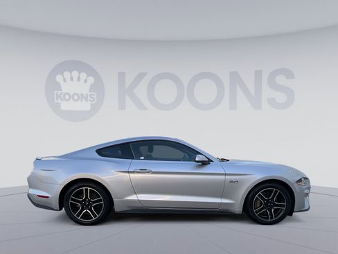 Used 2018 Ford Mustang GT w/ Equipment Group 301A image 8