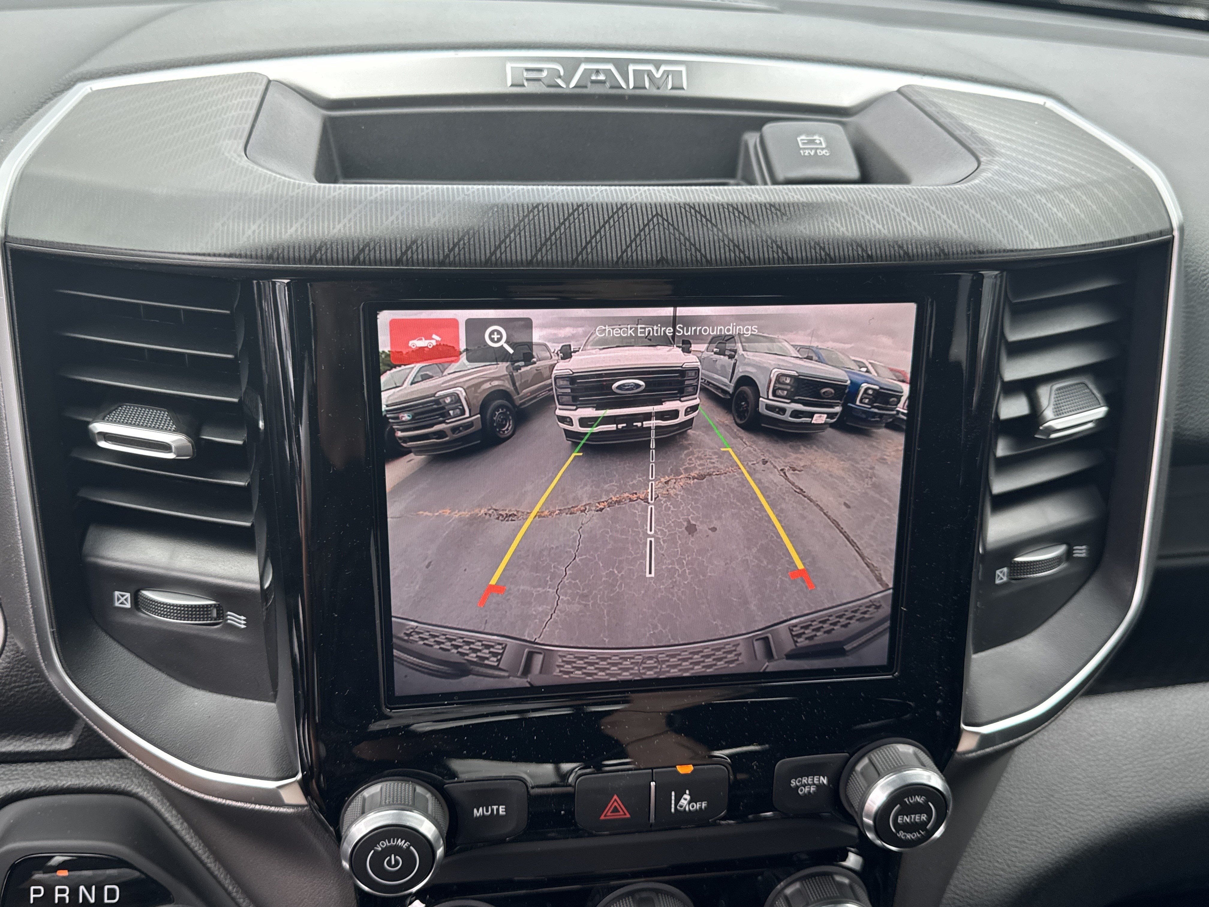 New 2026 RAM 1500 Express AWD/4WD image 27