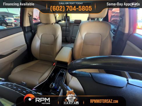 Used 2016 Hyundai Tucson Limited w/ Option Group 03 FWD image 7