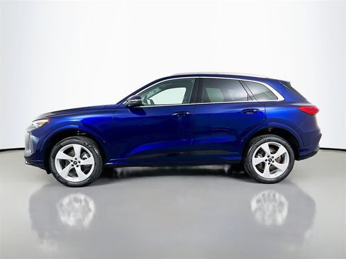 New 2025 Audi Q5 Premium Plus image 4