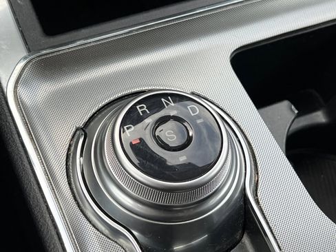 Used 2024 Ford Edge Titanium image 21