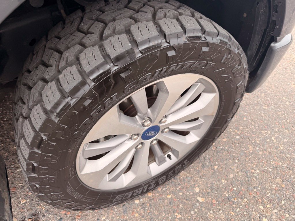Used 2017 Ford F150 XL w/ Equipment Group 101A Mid AWD/4WD image 19