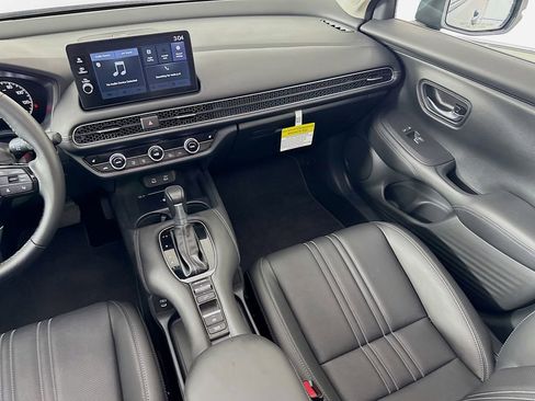 Used 2026 Honda HR-V EX-L image 30