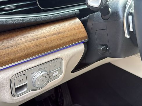 Certified 2025 Mercedes-Benz GLE 350 4MATIC image 27