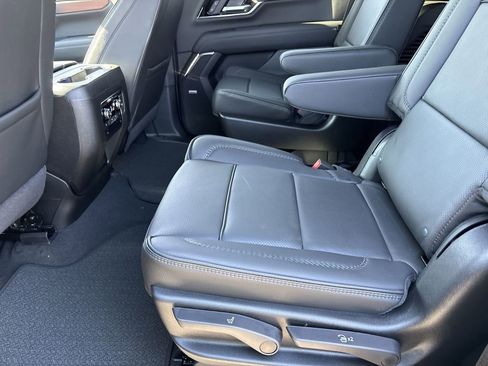 New 2026 GMC Yukon Denali image 25