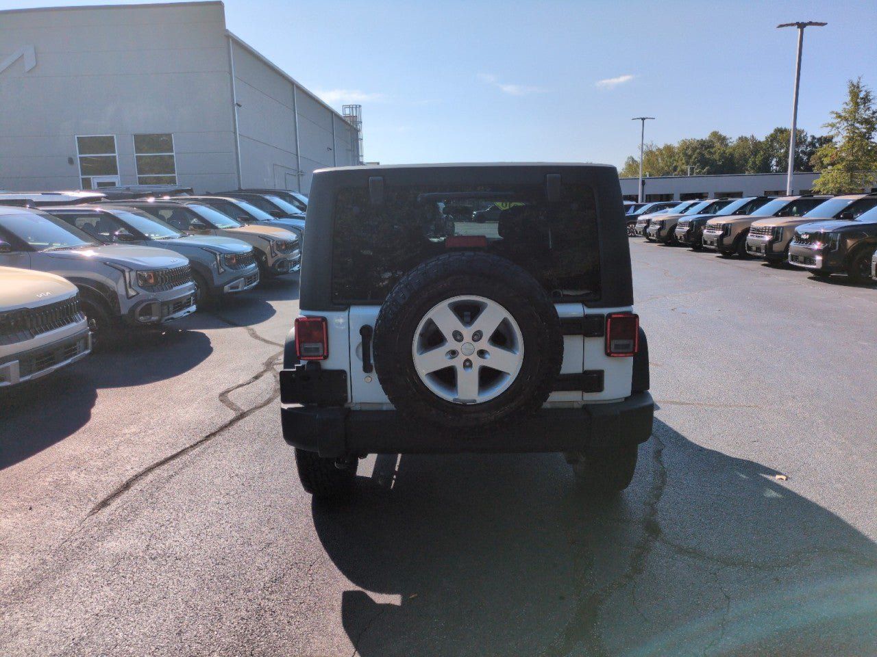 Used 2016 Jeep Wrangler Unlimited Sport w/ Quick Order Package 24S AWD/4WD image 7