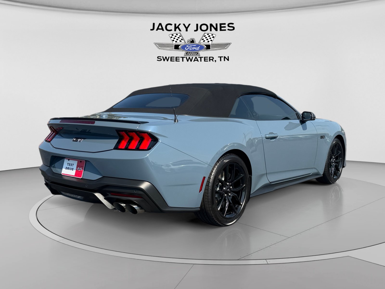 Used 2025 Ford Mustang GT Premium RWD image 5