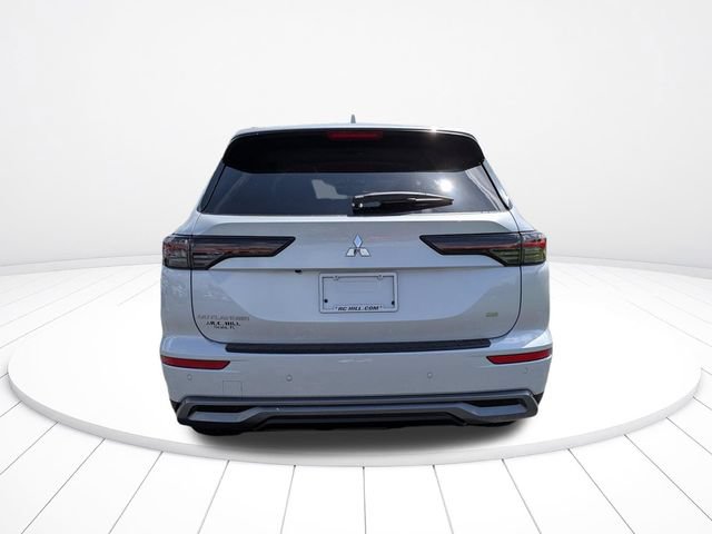 New 2026 Mitsubishi Outlander SE FWD image 4