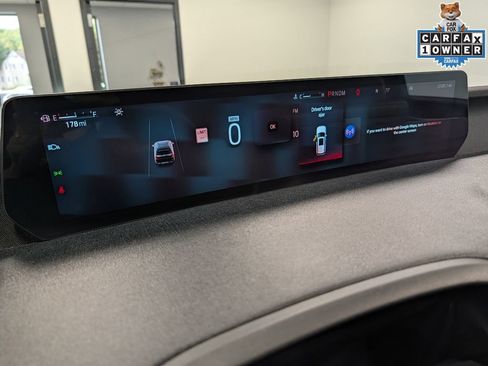 Used 2025 Ford Expedition Active AWD/4WD image 16