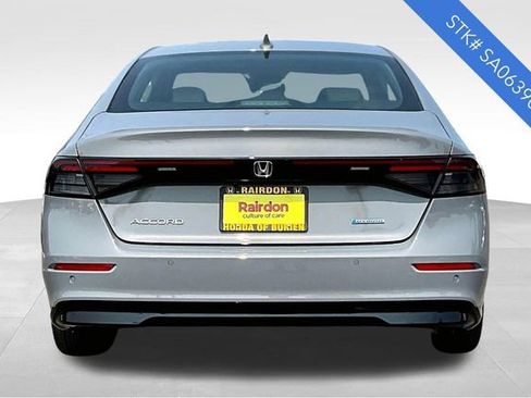 New 2025 Honda Accord EX-L image 4