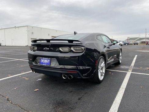 Used 2019 Chevrolet Camaro SS image 7
