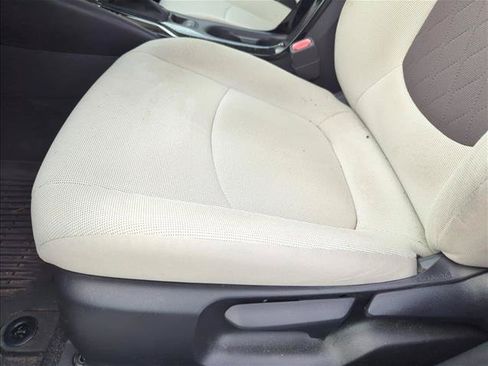 Used 2022 Toyota Corolla LE FWD image 11