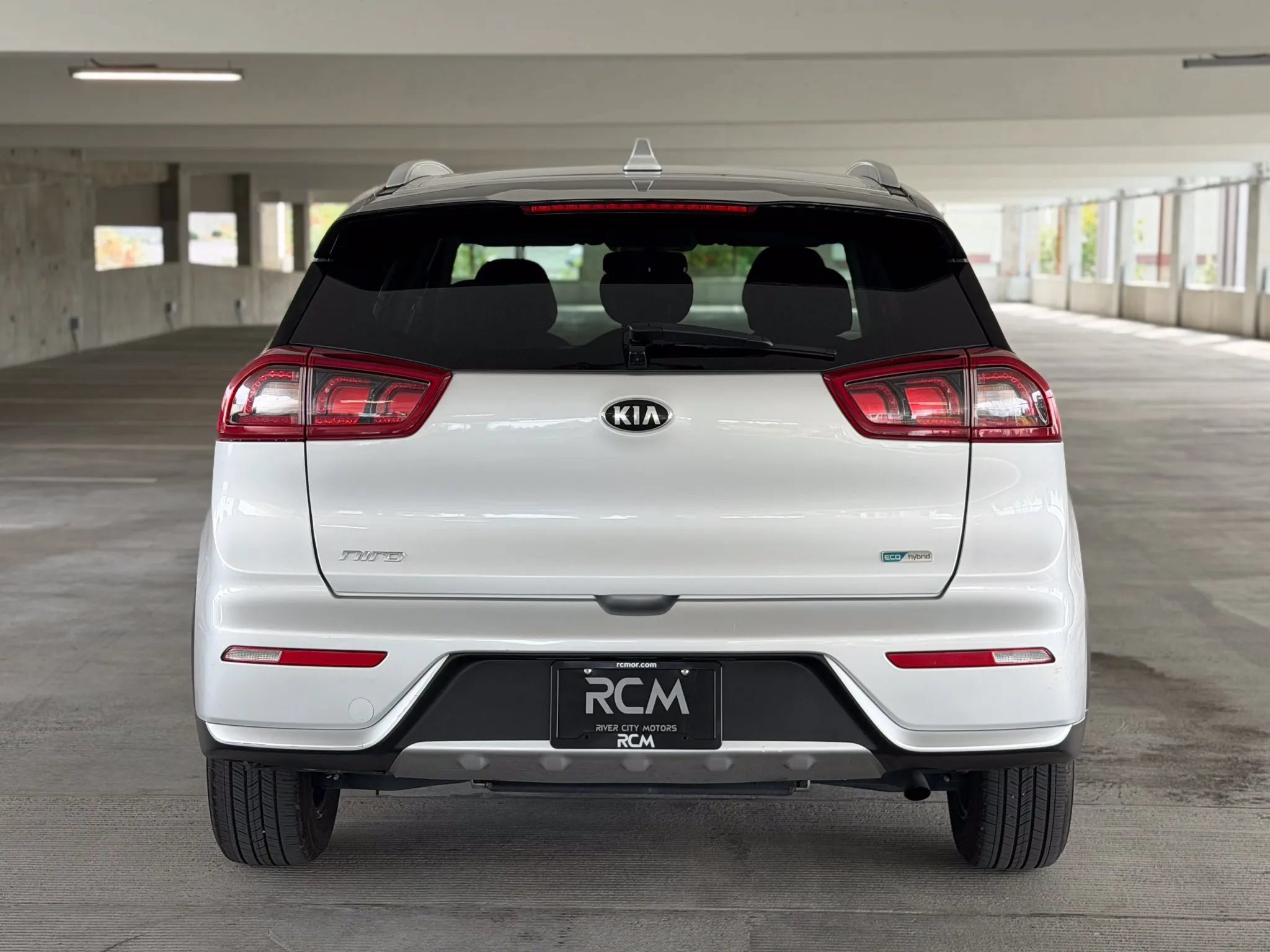 Used 2018 Kia Niro LX FWD image 6