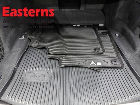 Used 2022 Audi A8 L 3.0T w/ Executive Package image 9