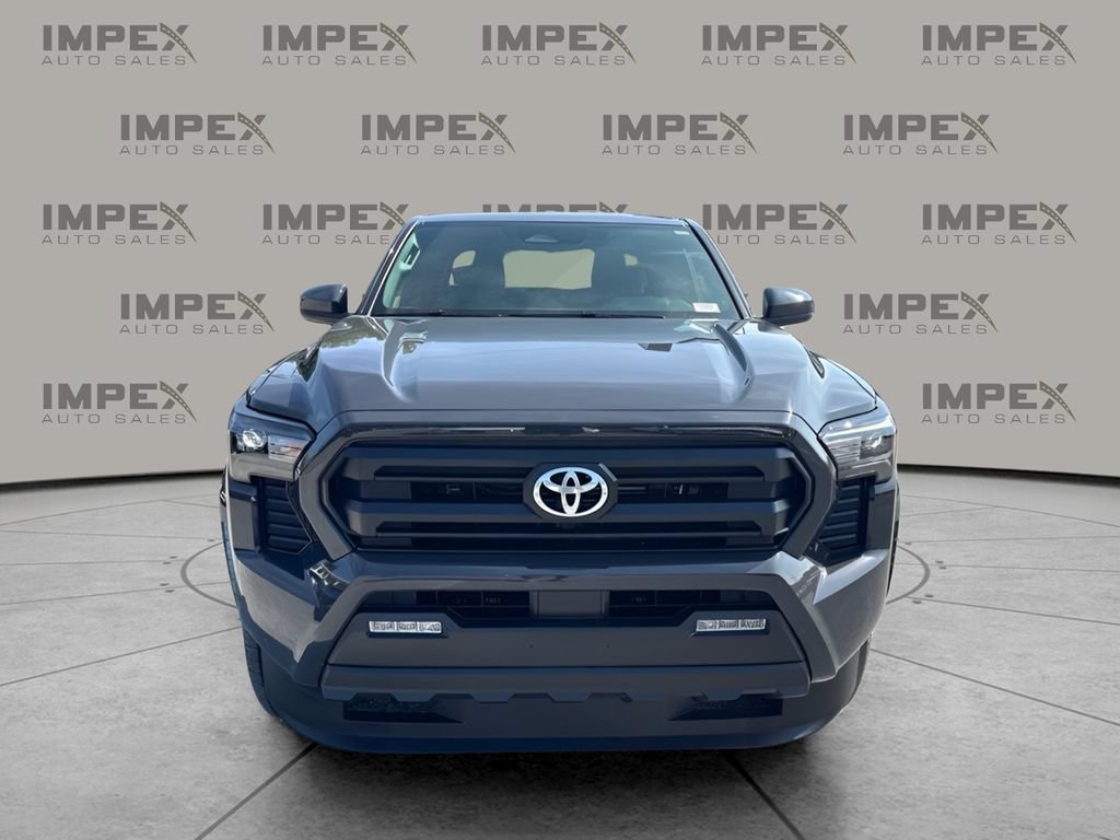 Used 2026 Toyota Tacoma SR5 AWD/4WD image 8