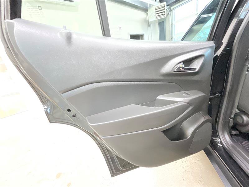Used 2024 Chevrolet Trax LS FWD image 17
