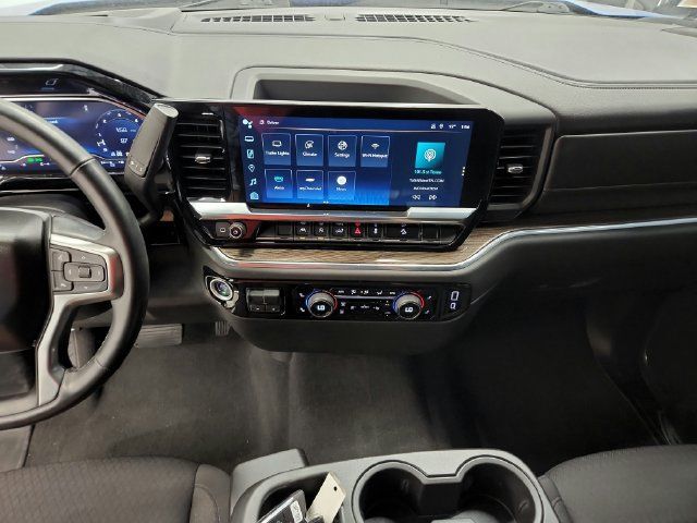 Used 2024 Chevrolet Silverado 1500 RST AWD/4WD image 57