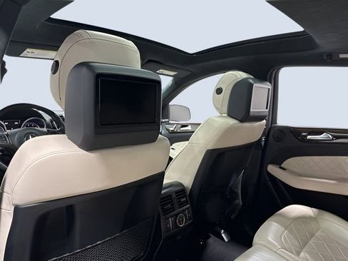 Used 2016 Mercedes-Benz GLE 450 4MATIC Coupe image 26