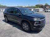 New 2025 Chevrolet Traverse LT w/ Driver Confidence Package image 3