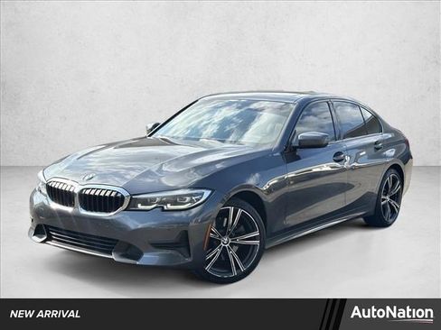 Used 2022 BMW 330i Sedan w/ Driving Assistance Package RWD image 1