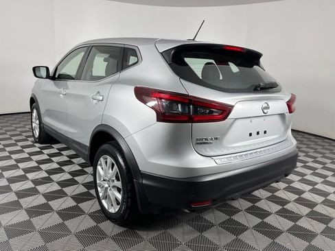 Used 2020 Nissan Rogue Sport S w/ Appearance Package FWD image 8
