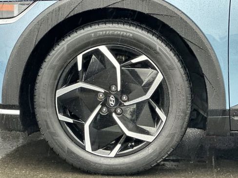 Used 2024 Hyundai Ioniq 5 SE image 32