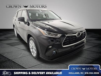 Used 2024 Toyota Highlander Limited