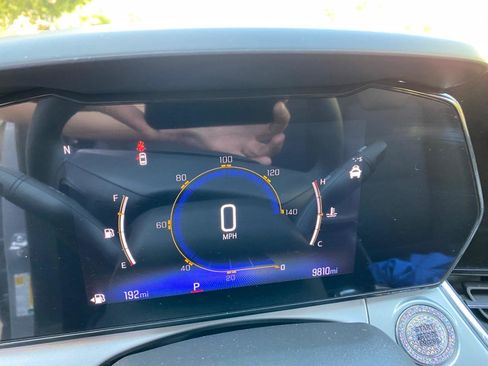 Used 2025 Chevrolet Trax LT w/ Driver Confidence Package image 59