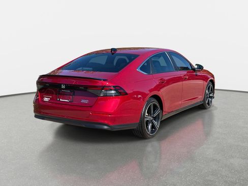 Used 2024 Honda Accord Sport image 5