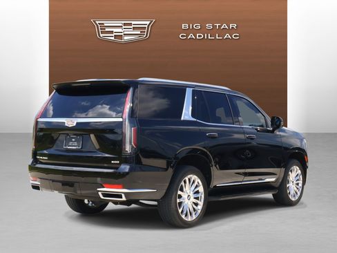 Used 2024 Cadillac Escalade Premium Luxury AWD/4WD image 5