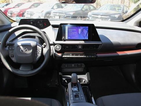 Used 2024 Toyota Prius Prime FWD image 34