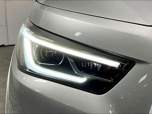 Used 2019 INFINITI QX80 Luxe image 28