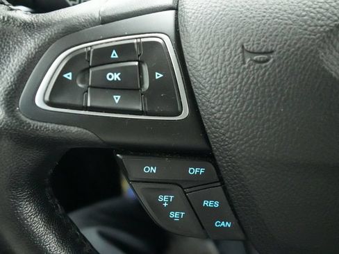 Used 2018 Ford Escape SEL AWD/4WD image 32