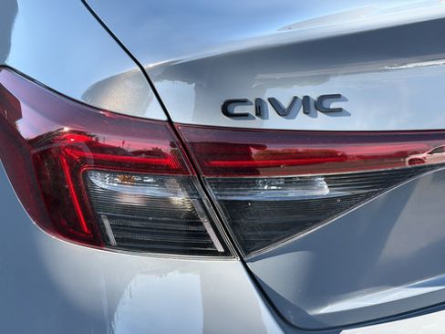 Used 2026 Honda Civic Sport image 33