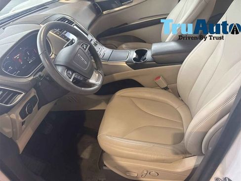 Used 2019 Lincoln Nautilus FWD image 5
