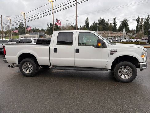 Used 2008 Ford F250 Lariat image 9