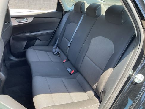 Used 2023 Kia Forte LXS FWD image 19