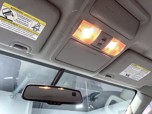 Used 2021 Nissan Frontier SV image 20