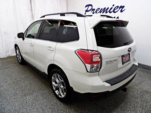 Used 2017 Subaru Forester 2.5i Touring AWD/4WD image 4