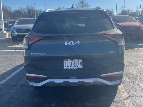 Used 2024 Kia Sportage EX image 6
