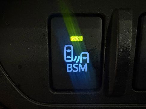 Used 2020 Toyota Tacoma TRD Sport image 16