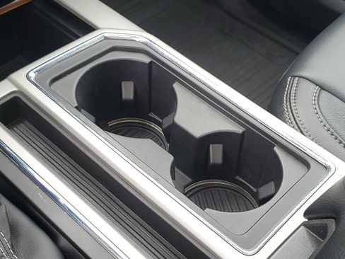 Used 2020 Ford F150 Lariat w/ Equipment Group 502A Luxury AWD/4WD image 25
