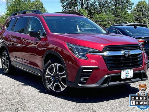 Certified 2025 Subaru Ascent Limited AWD/4WD image 2