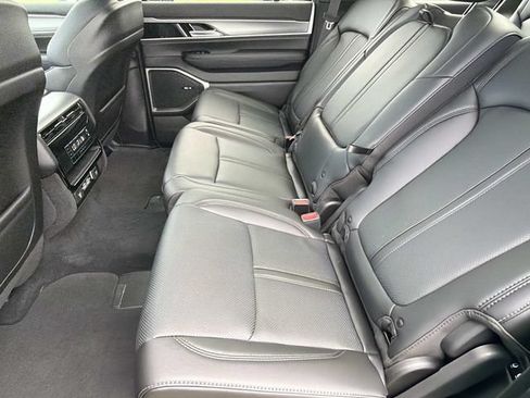 New 2026 Jeep Grand Wagoneer 2WD w/ Premium Group I image 28